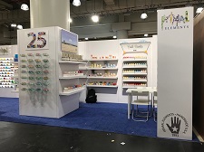 /20x20-Modular-Exhibit-Booth-with-Shelving-6